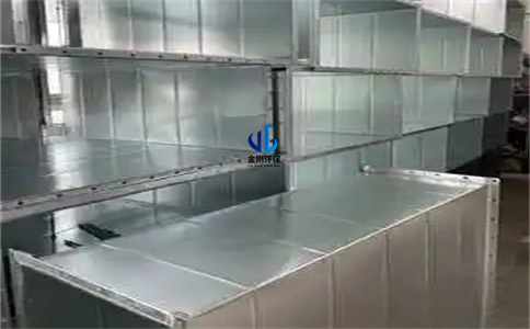 重庆通风管道加工厂谈风管设备和加工的注意事项：(图1)