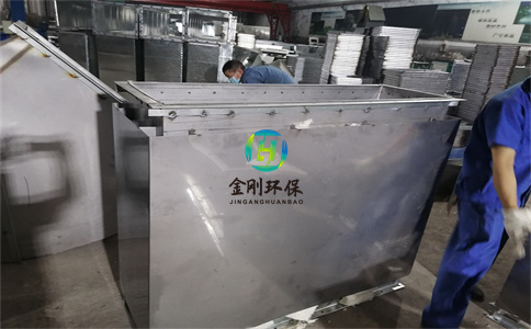 重庆碳钢风管生产厂家分享碳钢风管的优点：(图1)